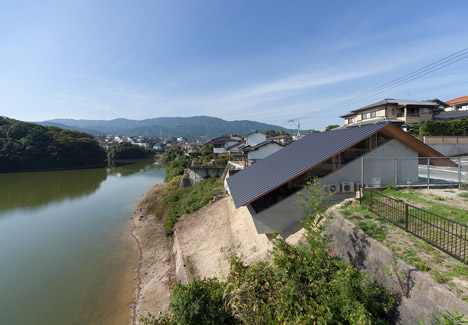 House in Hibaru by Suppose Design Office