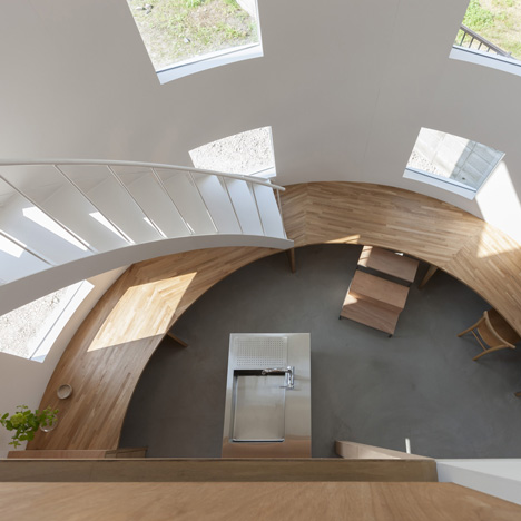 House in Hikone by Tato Architects