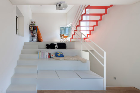 House in Sang-an by Studio GAON