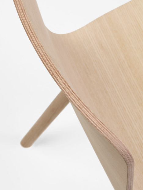 Kali chair by Jasper Morrison for Offecct