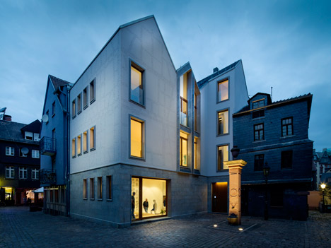 Kleine Rittergasse 11 by Franken Architekten