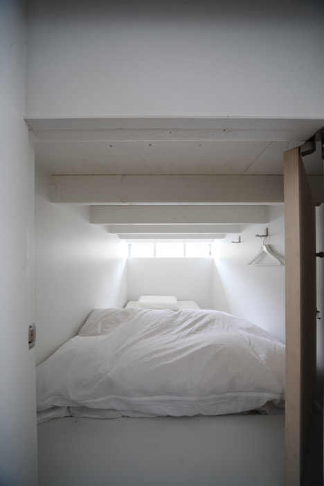 Koyasan Guest House by Alphaville Architects
