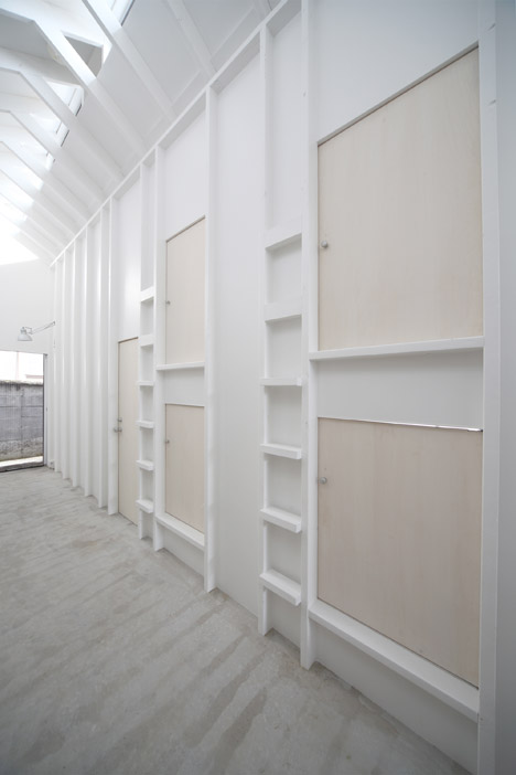 Koyasan Guest House by Alphaville Architects