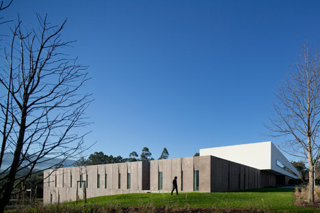 Melgaço Sports School, Portugal by Perdo Reis Arquitecto