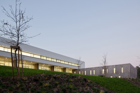 Melgaço Sports School, Portugal by Perdo Reis Arquitecto