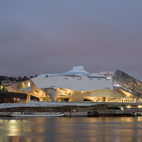 Coop Himmelb(l)au’s Musée des Confluences opens on a river peninsula in Lyon