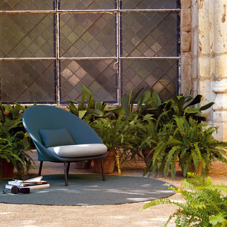 Mut Design Twins lounge chairs