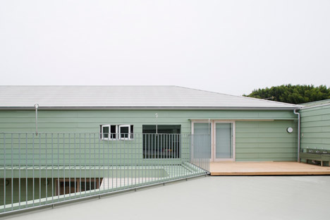 Hakemiya Nursery School by Rhythmdesign and Case-Real
