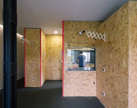 Pop-up House by TallerDE2 Architects