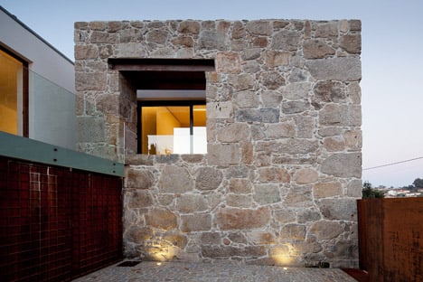 RM House in Felgueiras by FCC Arquitectura
