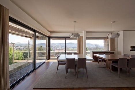 RM House in Felgueiras by FCC Arquitectura