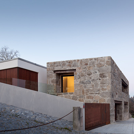 RM House in Felgueiras by FCC Arquitectura