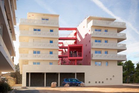 Redline by Pietri Architectes