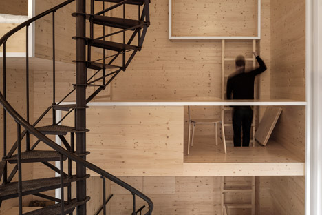 Room On The Roof by i29