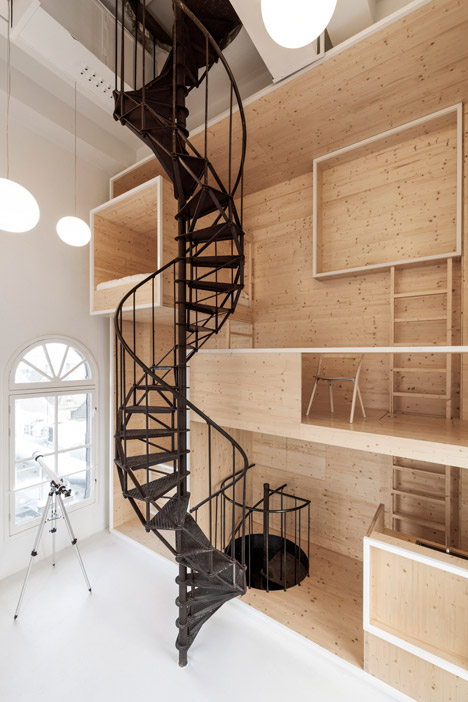 Room On The Roof by i29