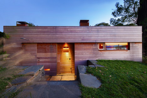 Sauna in the Hudson Valley by Andre Tchelistcheff Architects