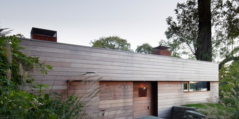 Sauna in the Hudson Valley by Andre Tchelistcheff Architects