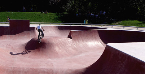 Skate park in Reims by Planda architectes and Constructo