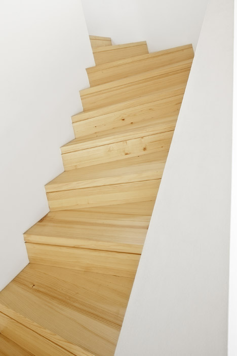 The Carbon by Mjölk Architekti