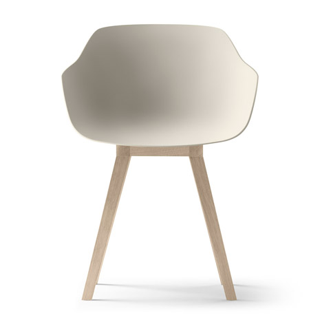 The First Bioplastic Chair Kuskoa Bi by Jean Louis Iratzoki