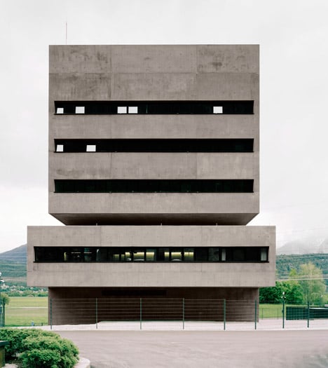 Tiwag Power Station Control Center by Bechter Zaffignani Architekten
