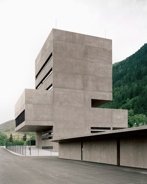 Tiwag Power Station Control Center by Bechter Zaffignani Architekten