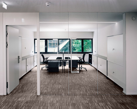 Tiwag Power Station Control Center by Bechter Zaffignani Architekten