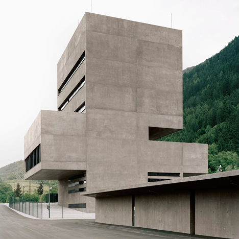 Tiwag Power Station Control Center by Bechter Zaffignani Architekten