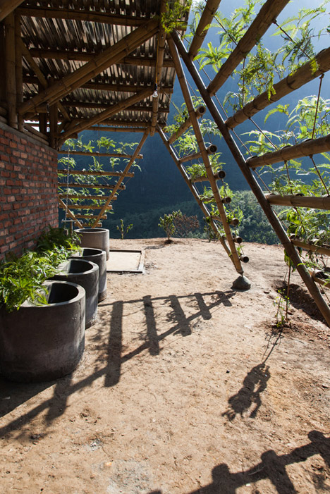 Toigetation by H&P Architects