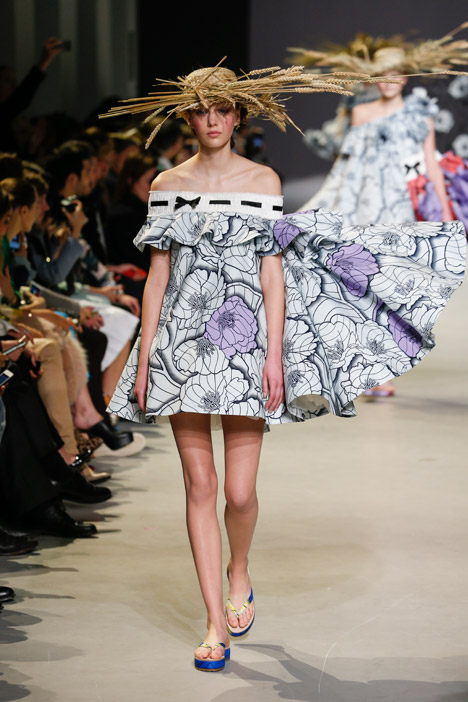 Viktor&Rolf haute couture Spring Summer 2015 Paris Fashion Week