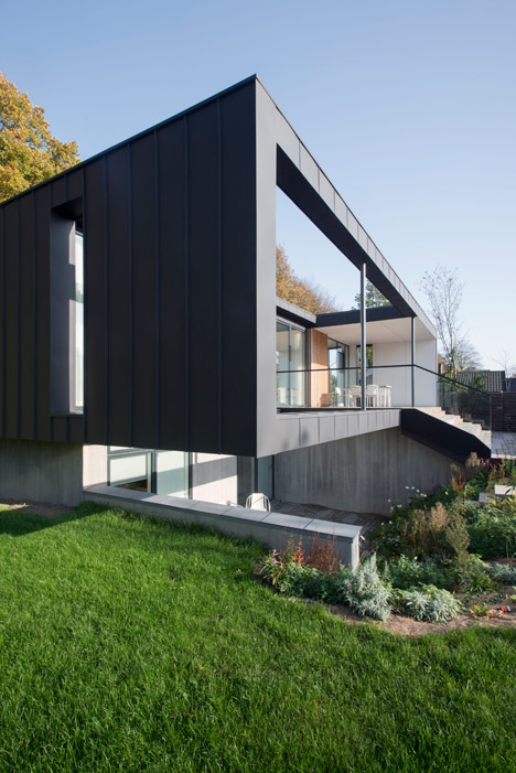 CF Møller's Villa R features a sunken floor for the clients' children