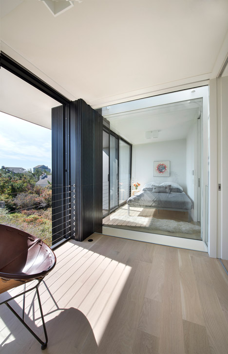 Beach Hampton by Bates Masi