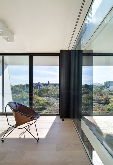 Beach Hampton by Bates Masi