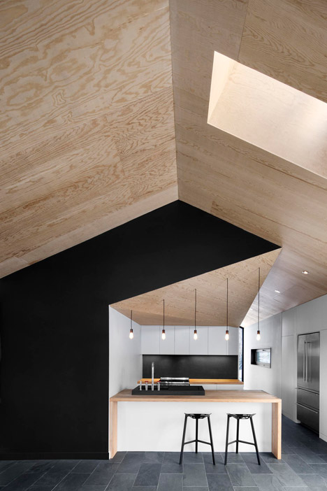 Bolton Residence by Nature Humaine