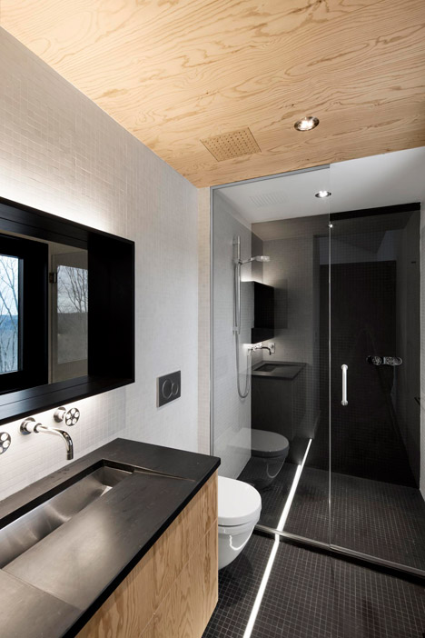 Bolton Residence by Nature Humaine
