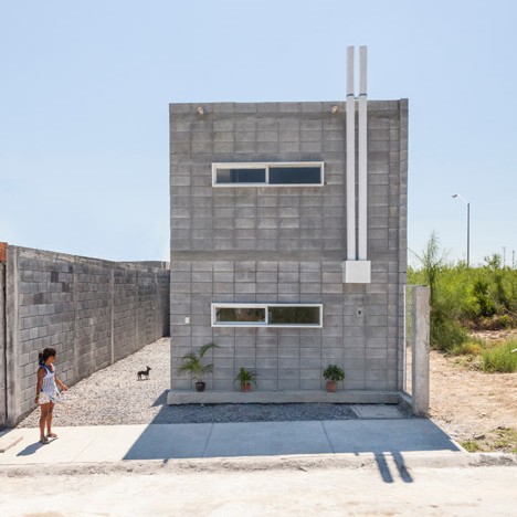 Casa Caja by Comunidad Vivex, S-AR