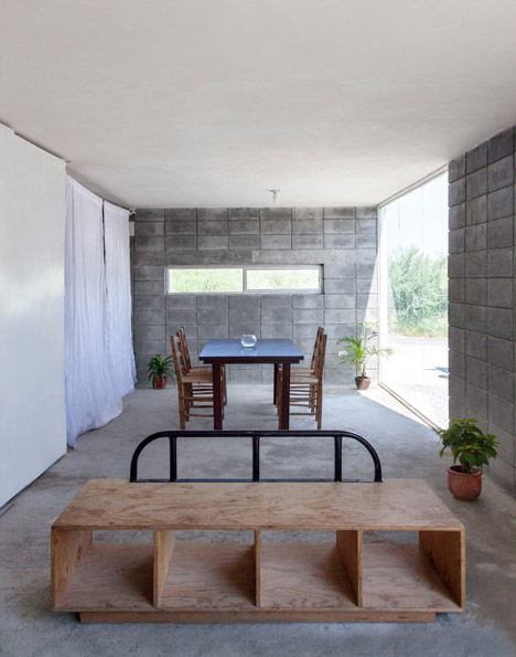 Casa Caja by Comunidad Vivex, S-AR