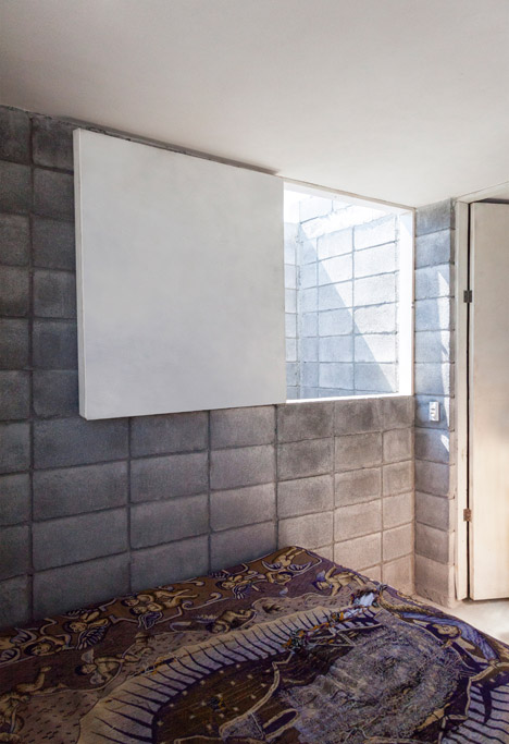 Casa Caja by Comunidad Vivex, S-AR