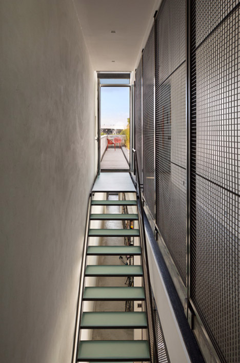Courtyard House by Philippe Baumann