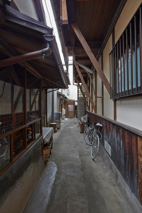 Ephemeral House by NAAD