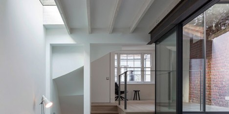 Fitzrovia House by West Architecture