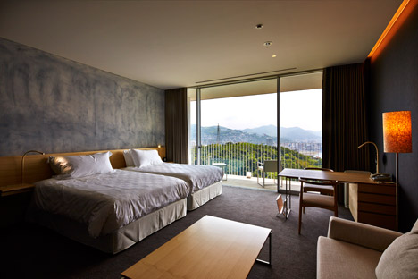 Garden Terrace Nagasaki Royal Terrace hotel building by Kengo Kuma
