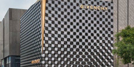 Givenchy flagship store in Seoul by Piuarch