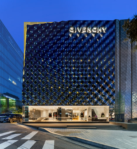 Givenchy flagship store in Seoul by Piuarch