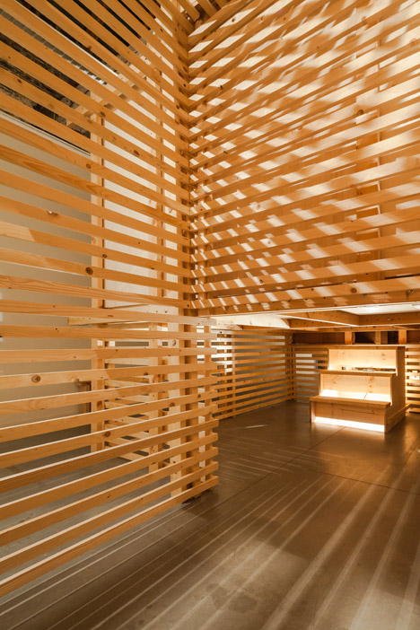 HALL03 in Kortrijk by TAAT