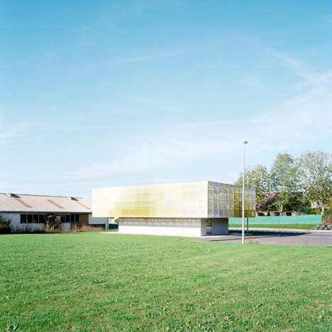 School extension at Coulommiers by Ateliers O-S Architectes