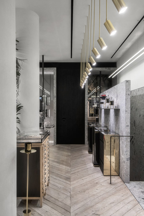 Ileana Makri Store by Kois Associated Architects