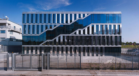 Intecs spa headquarters by Modostudio + Sofia Cattinari studio