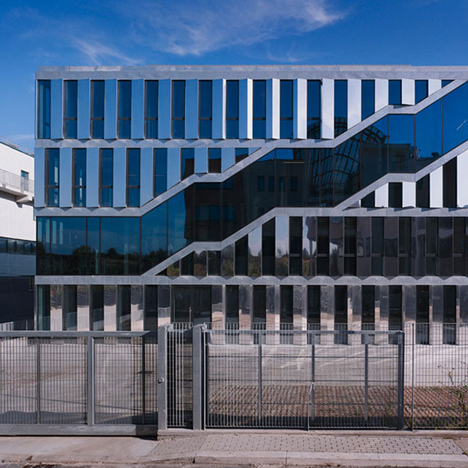 Intecs spa headquarters by Modostudio + Sofia Cattinari studio
