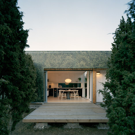 Juniper House by Murman Arkitekter